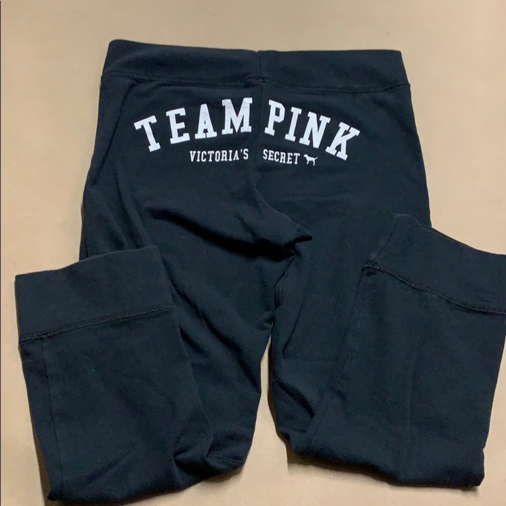 Victoria’s Secret PINK black cropped yoga pants S